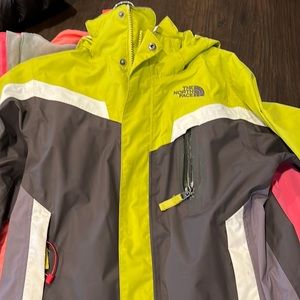 Youth north face jacket. With liner